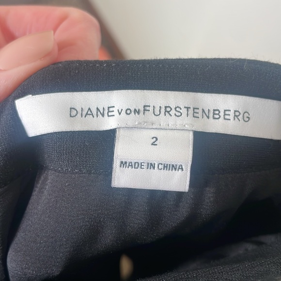 Diane Von furstenburg black wool sz 2 skirt - Picture 4 of 5